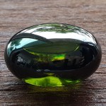 KG-112 Gorgeous color !! Olive Green Oval NAGA EYE or Manee Naga, eye of Naga Thai-Laos fetish talisman Cave Crystal Magic super Power Amulet